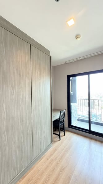 room interior of Chapter One Midtown Lat Phrao 24