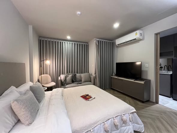 bedroom of CHAPTER THONGLOR 25