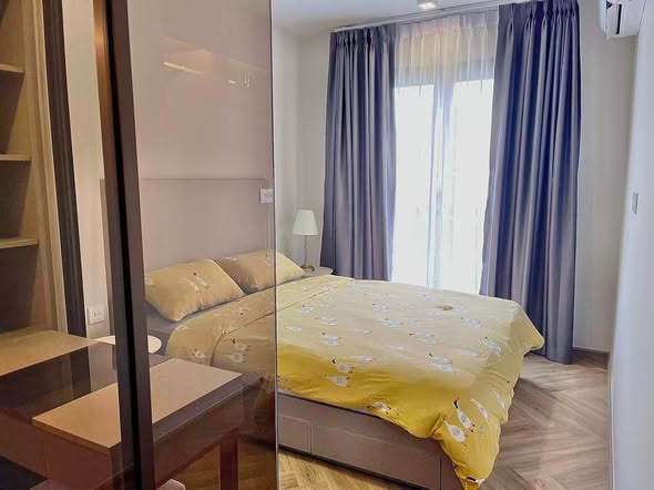 bedroom and room interior of CHAPTER THONGLOR 25