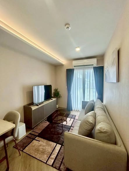 living room and bedroom of CHAPTER THONGLOR 25