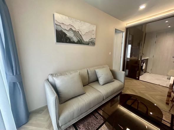 living room and bedroom of CHAPTER THONGLOR 25