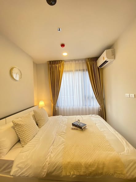 bedroom of Chewathai Pinklao | ชีวาทัย ปิ่นเกล้า
