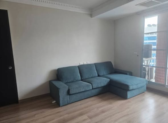 living room of Citi smart Sukhumvit 18