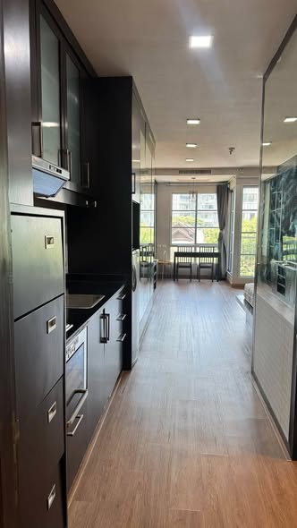room interior and kitchen of Citi smart Sukhumvit 18