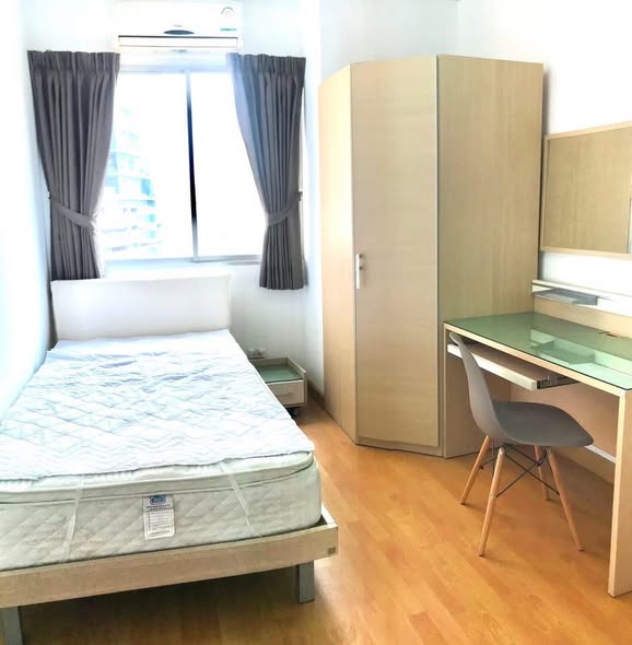 bedroom of City Home Sukhumvit