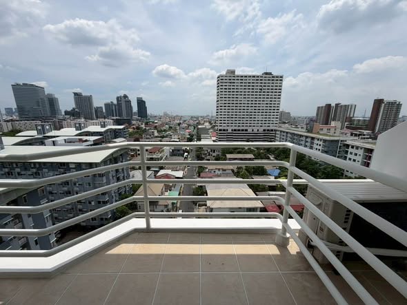 City Living Ratchada