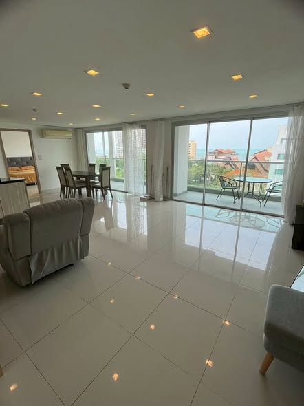 Club Royal Condominium