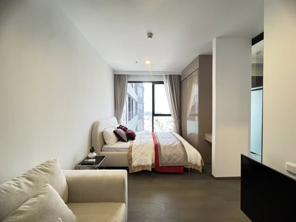 bedroom and living room of Coco Parc