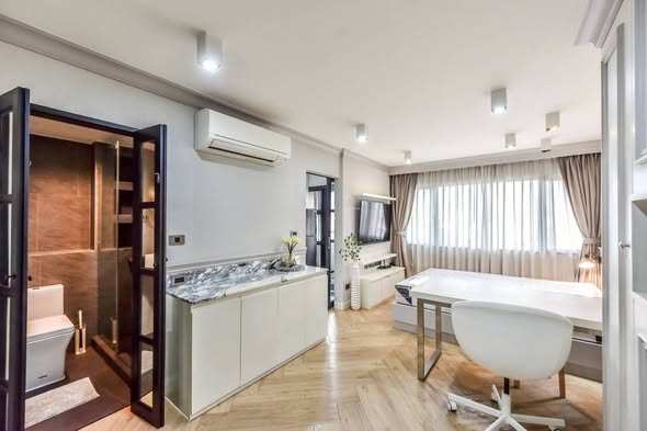 Condo One Sathon