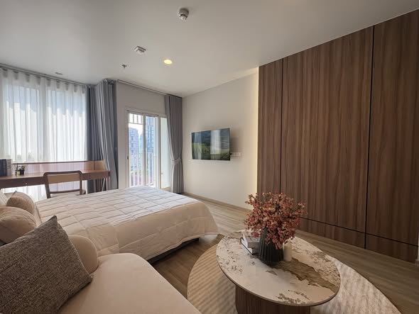 bedroom and room interior of Culture Thonglor