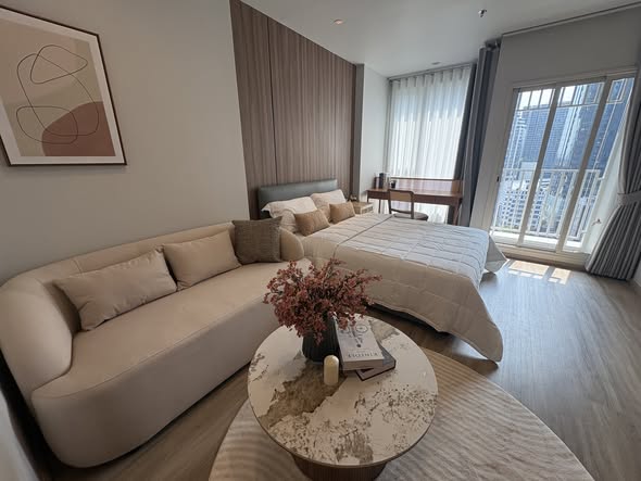 living room and bedroom of Culture Thonglor