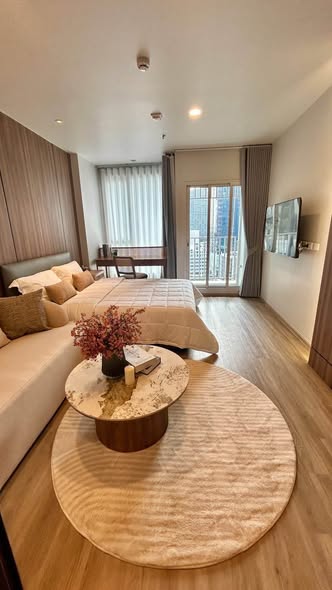living room and bedroom of Culture Thonglor