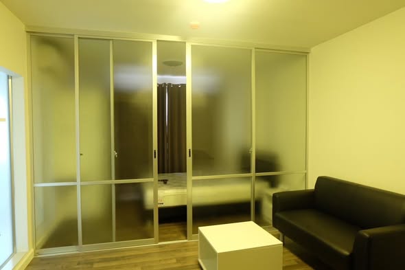 room interior of D Condo Sukhumvit 109