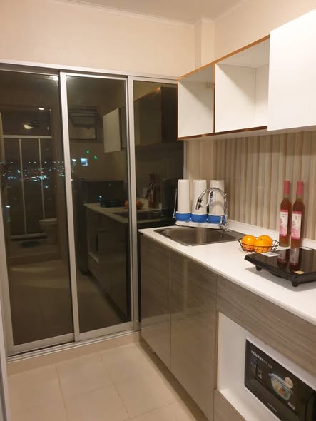 room interior of Dcondo