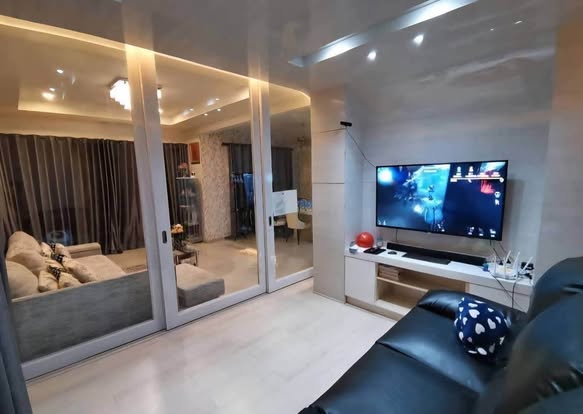 living room and room interior of Delight, Don Muang – Rangsit (Red Line)