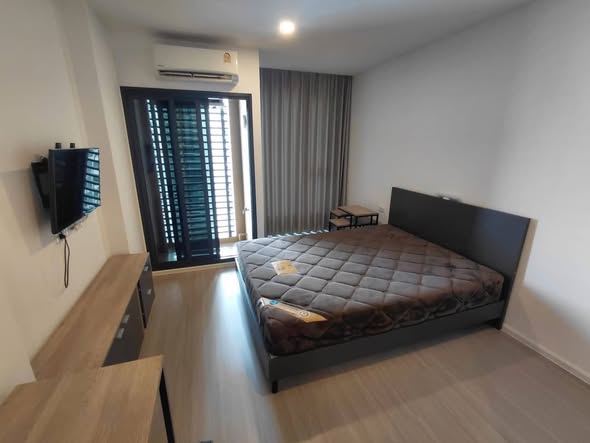 bedroom of DENIM Jatujak