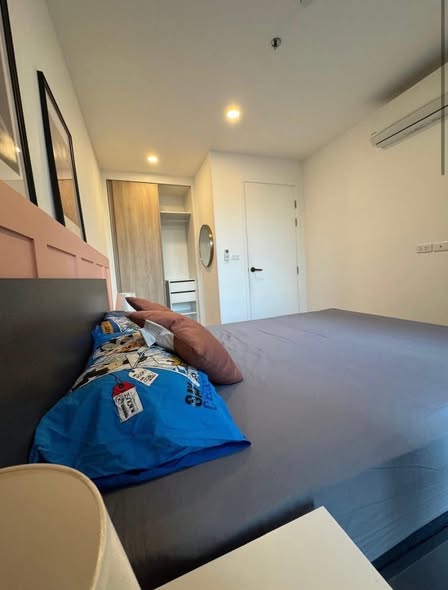 bedroom of DENIM Jatujak