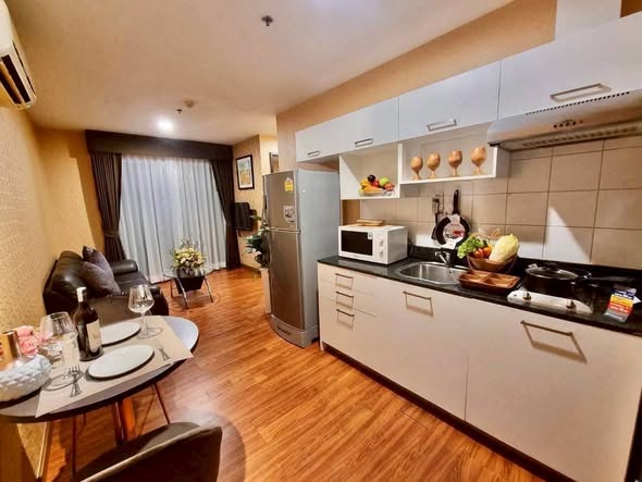 Diamond Condominium, Ratchadaphisek