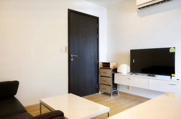 living room and bedroom and room interior of Diamond Sukhumvit