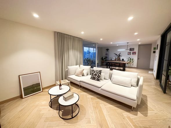 living room of D.S.Tower II
