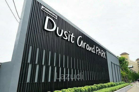 Dusit Grand Park