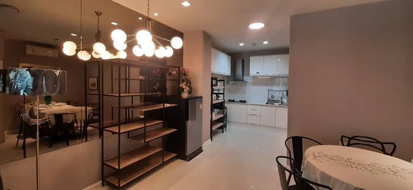 Eigen Premium Townhome