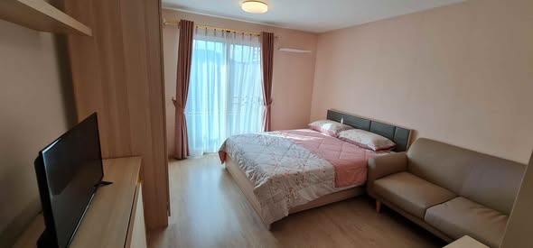 bedroom of Elio Del Ray