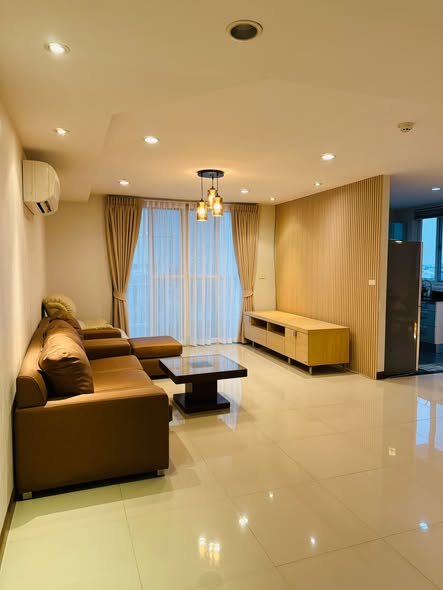 bedroom and living room of Elite Residence