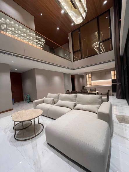 living room of Evergreen View Tower