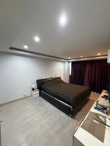 bedroom of Fragrant 71 Condo |
