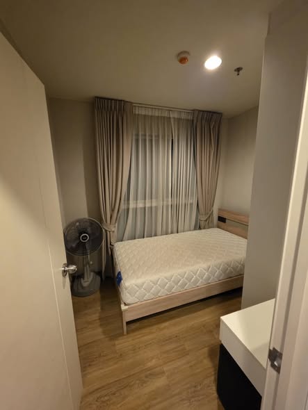 bedroom of Fuse Chan Sathorn