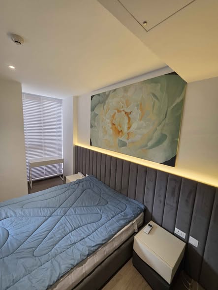 bedroom of Fynn Asoke
