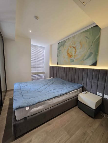bedroom of Fynn Asoke