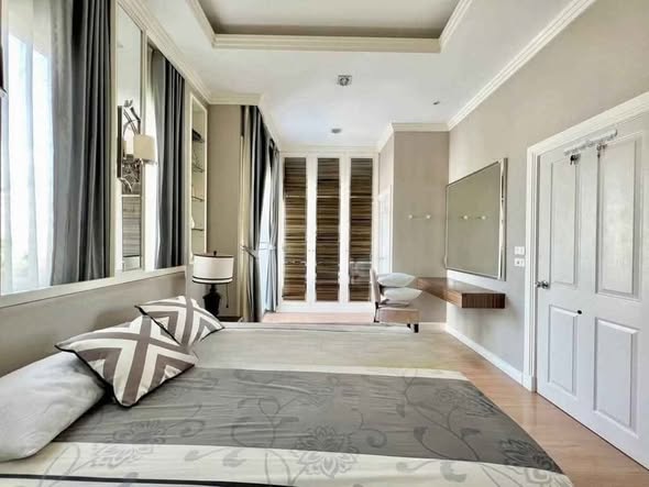 bedroom of Golden Town Sukhumvit-Bearing Station