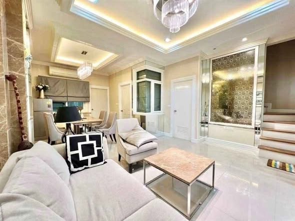 living room and bedroom of Golden Town Sukhumvit-Bearing Station