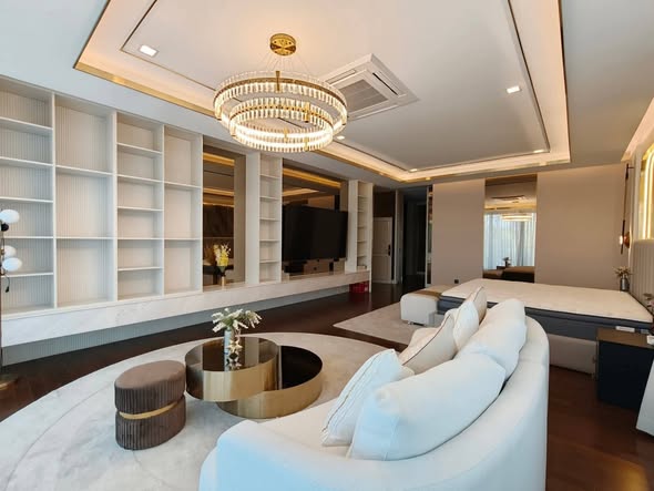 living room of Grand Bangkok Boulevard East Rama 9