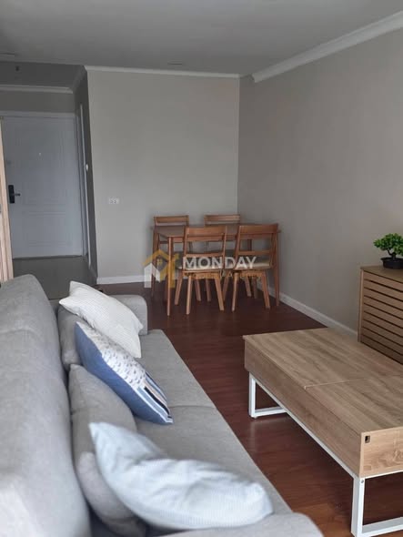 living room of Grand Park View Asok