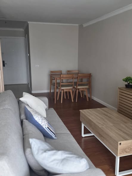 living room of Grand Park View Asok