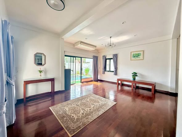 Green Lung Pool Villas