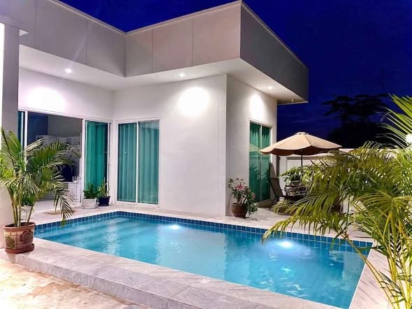 pool of Green Lung Pool Villas