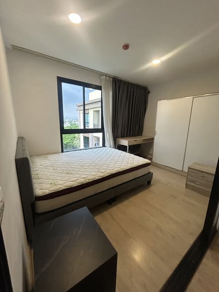 bedroom of Green Ville 2