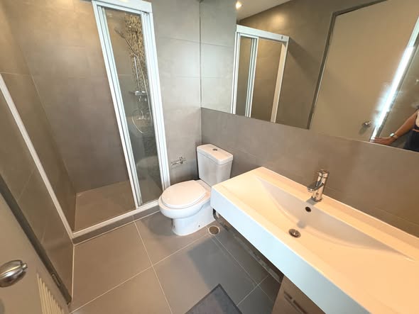 bathroom of Grene Chaengwattana