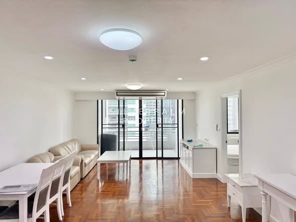 H Sukhumvit 43 Condominium