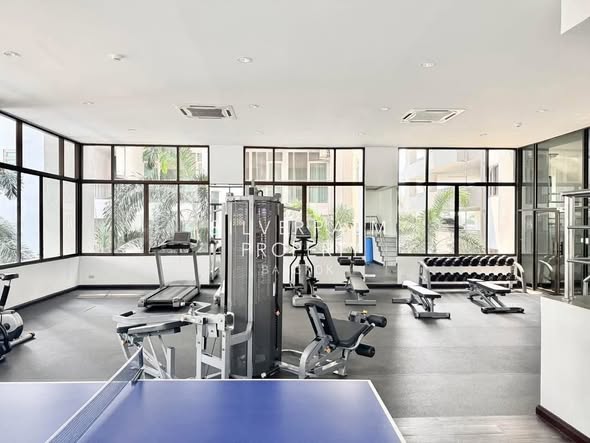 H Sukhumvit 43 Condominium