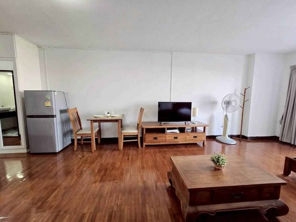 Hillside Condo 4