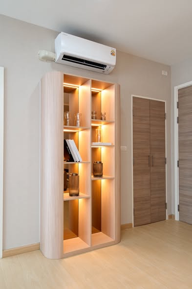room interior of Hive Taksin Condominium