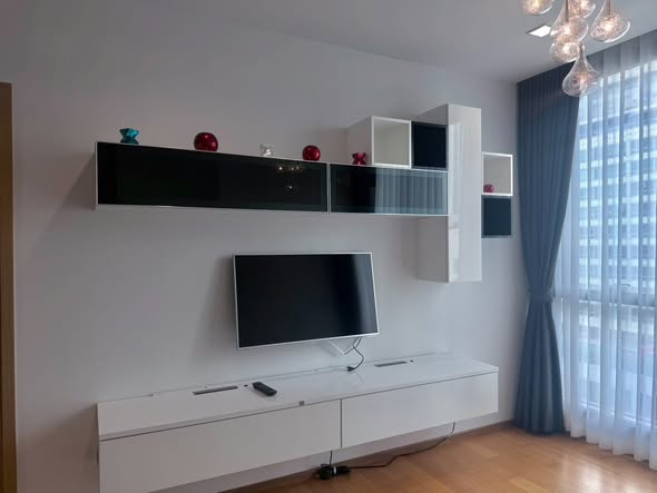 living room and room interior of Hyde Sukhumvit 13