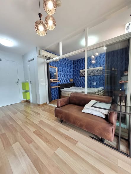 living room and room interior of Ideo BluCove Sukhumvit