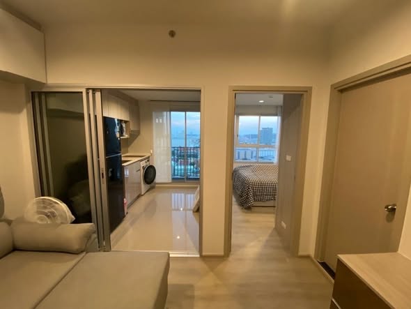 bedroom and room interior of Ideo Charan 70 – Riverview