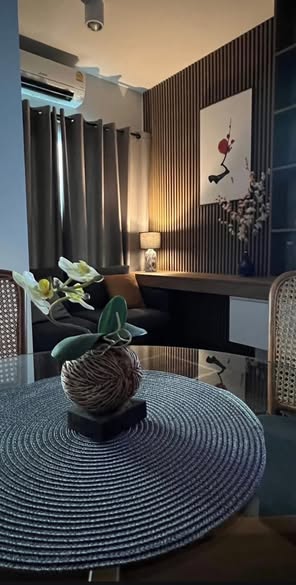 room interior of IDEO Chula-Sam Yan